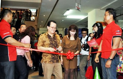 Rahayu Kertawiguna, Spa Sepekan Dua Kali